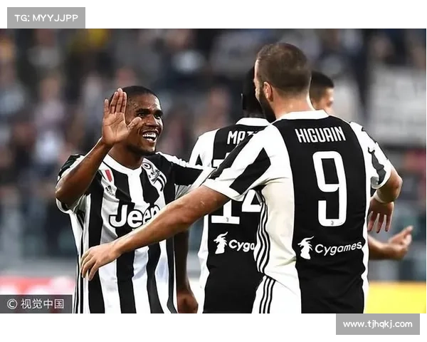 尤文图斯小组赛4-1大胜曼联展现强势表现 获得晋级先机